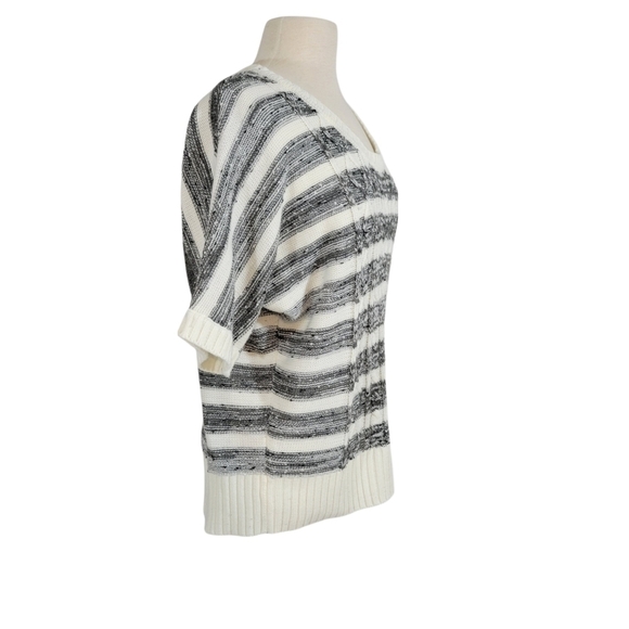 Maurices Oversized Gray & White Striped Boucle Sweater - Picture 3 of 7